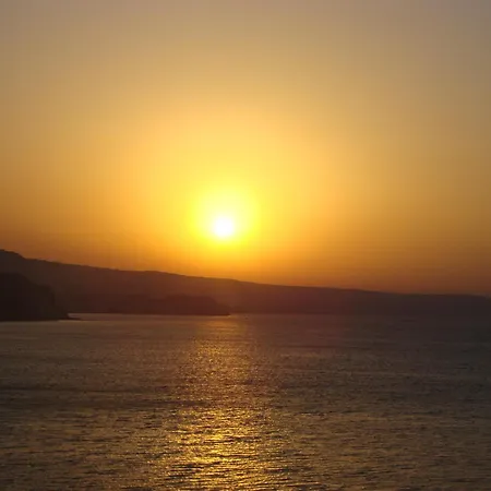 Golf Coast Boutique With Sea View شقة