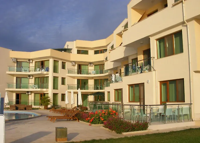 Golf Coast Boutique With Sea View Appartamento