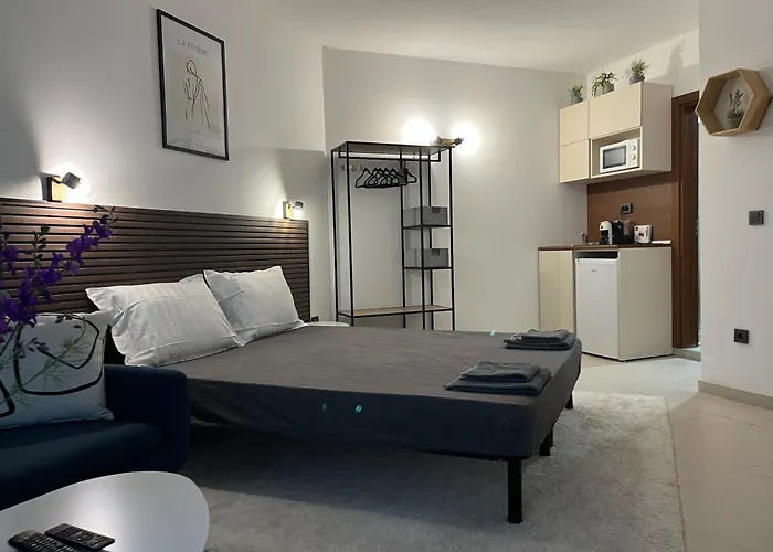 Golf Coast Boutique With Sea View Topola